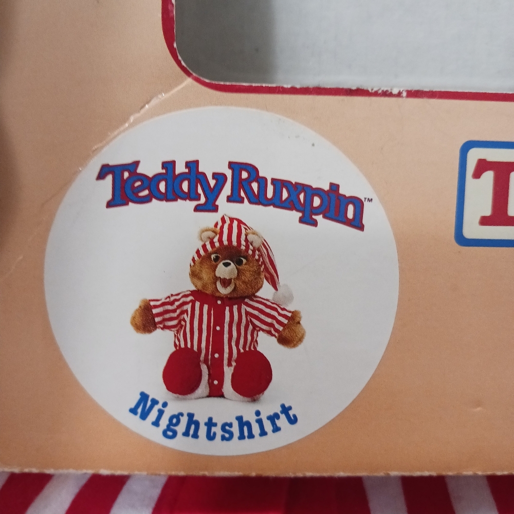 Teddy Ruxpin Adventure Outfit Nightshirt Hat Mits Boxed Christmas Striped